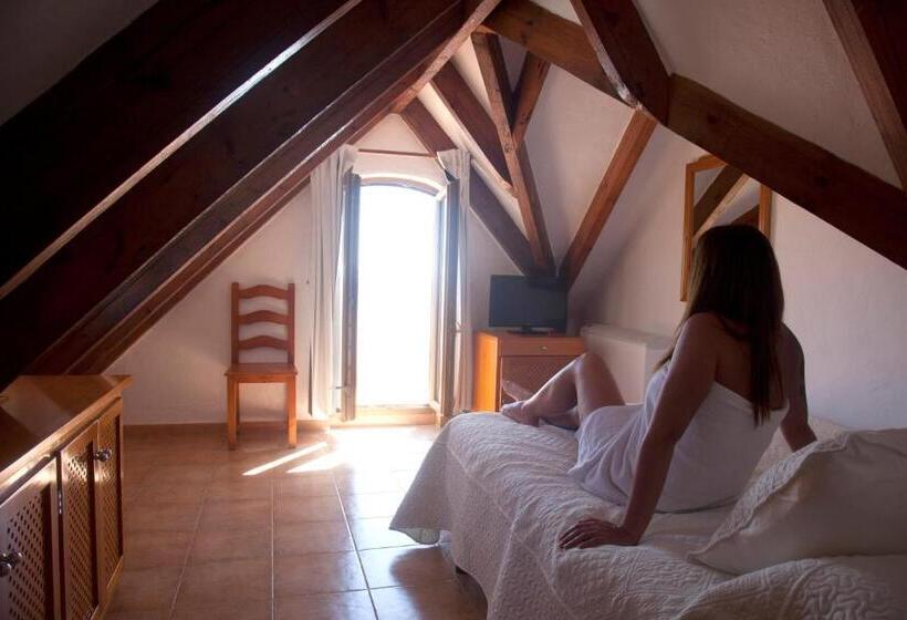 اتاق استاندارد با بالکن, Hostal Mar De Frente