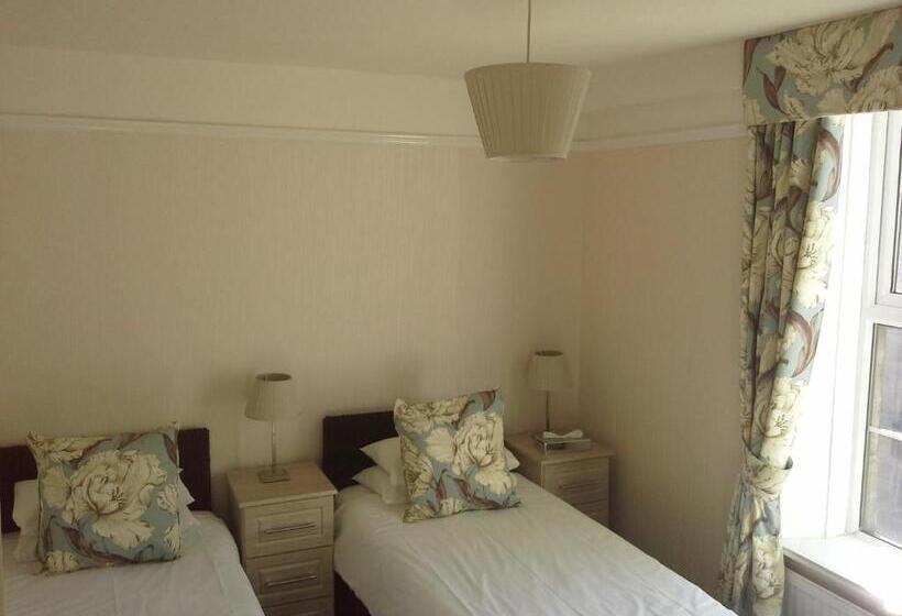 스탠다드 룸, Arundel House