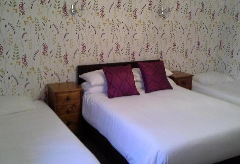 디럭스 패밀리 룸, Arundel House