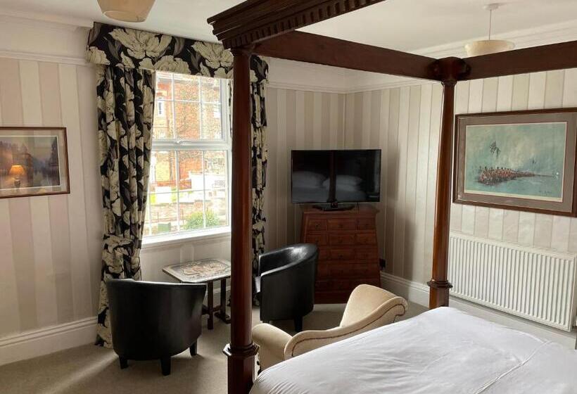 디럭스 룸, Arundel House