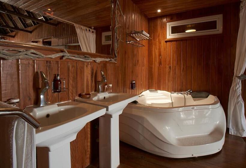 샬레, Catembe Gallery