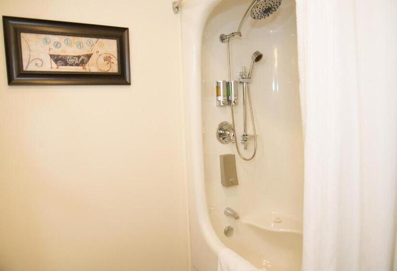 スイート, Days Inn By Wyndham Berthierville