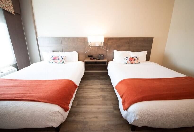 2ダブルベッドのスタンダードルーム, Days Inn By Wyndham Berthierville