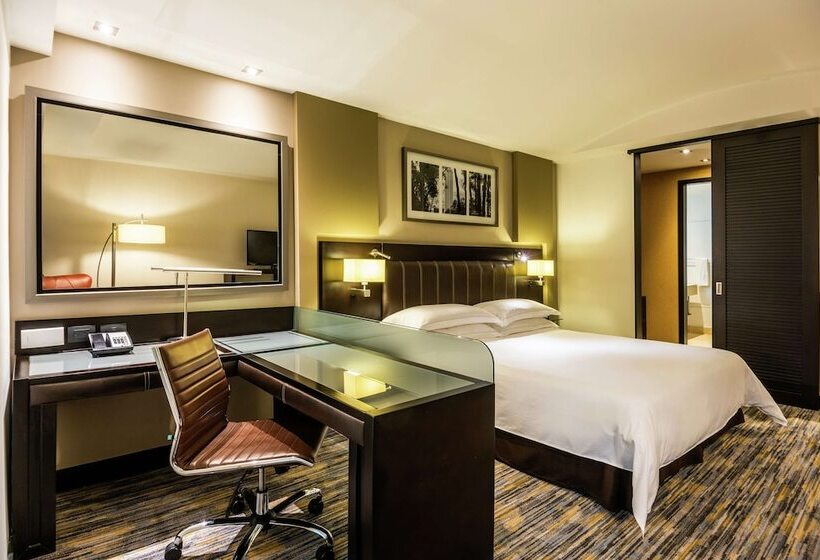 اتاق اجرایی, Hilton Bogota