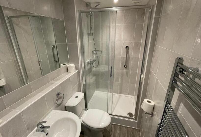 标准单人间, Hydro