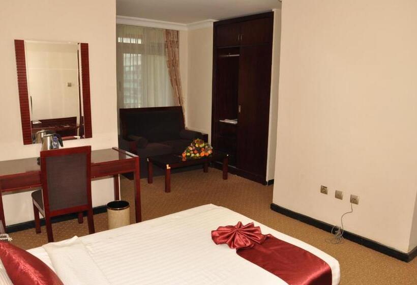 اتاق استاندارد یک نفره, Kaleb