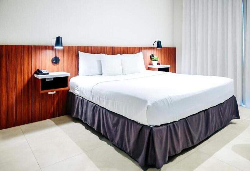 اتاق استاندارد با تخت بزرگ, Ponce Plaza Hotel & Casino