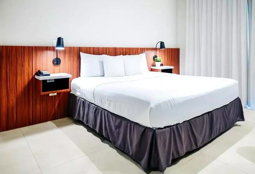 Standard Room King Size Bed