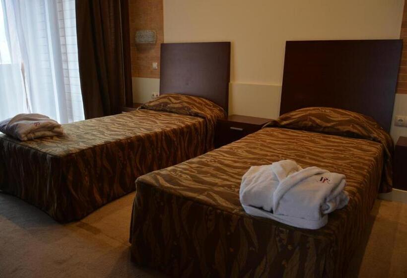 침실 2개 아파트, Presidivm Palace