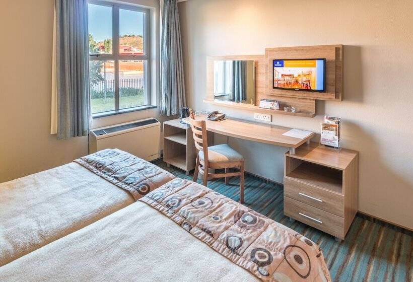 חדר סטנדרט, Town Lodge Roodepoort