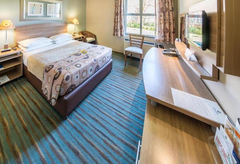 חדר סטנדרט מותאם לאדם עם מוגבלויות, Town Lodge Roodepoort