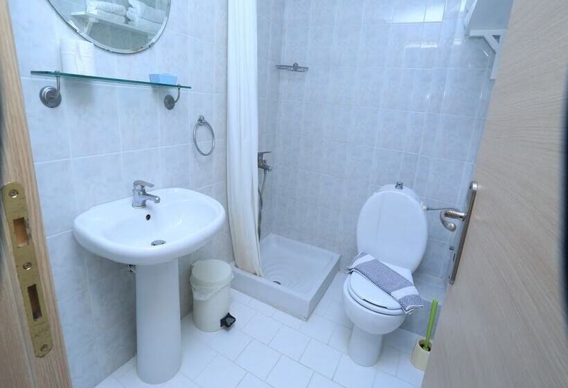 דירת חדר נוף לים, Seapaint Studios