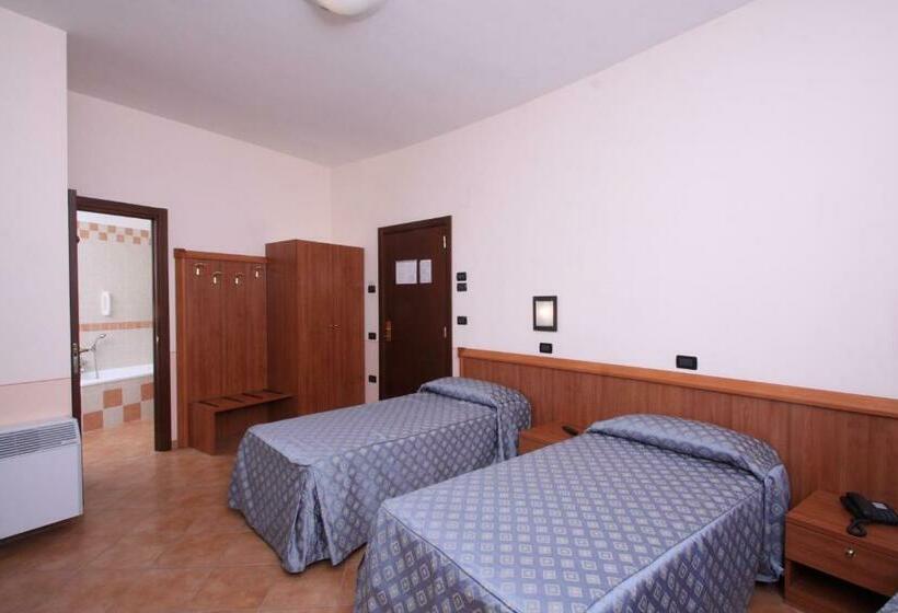 Номер Стандарт, Ristorante La Bilancia