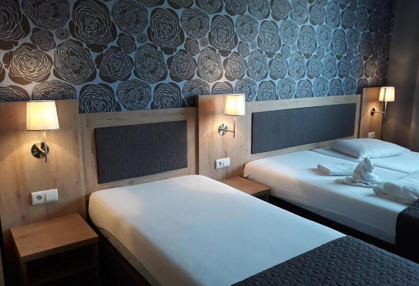 غرفة قياسية, Rozvoj