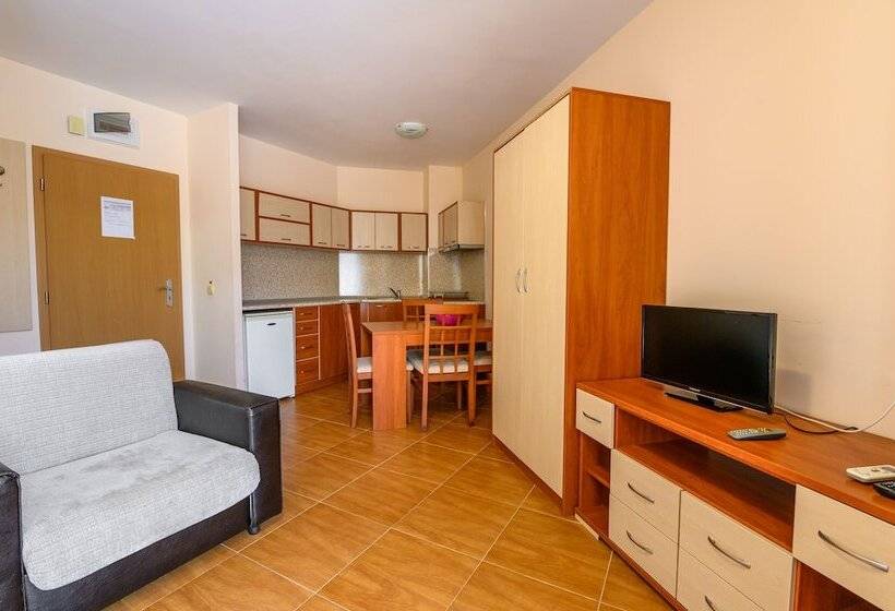 إستوديو قياسى, Apartcomplex Panorama Dreams