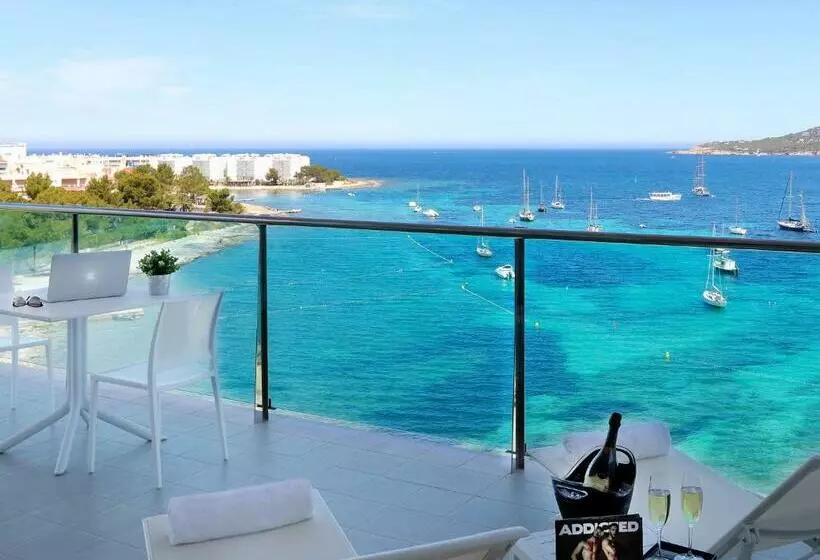 オーシャンビューデラックススイート, Axel Beach Ibiza Adults Only