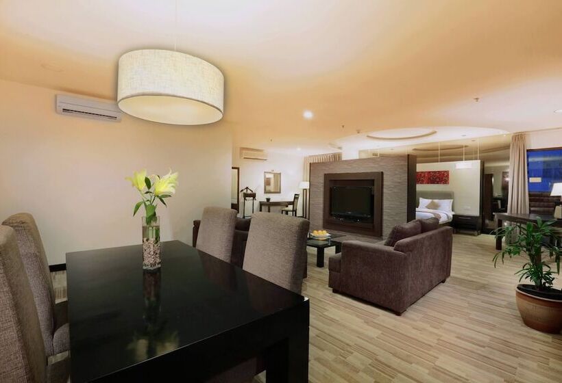 جناح, Aston Pontianak Hotel And Convention Center