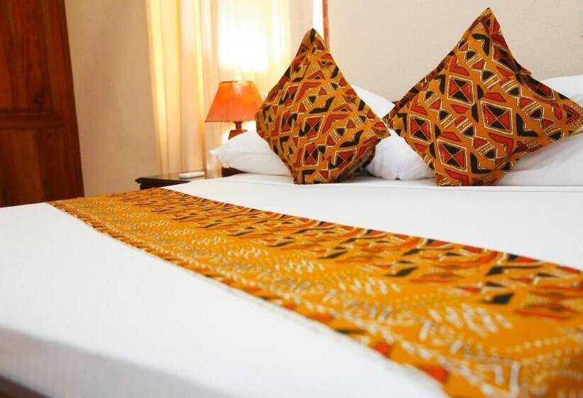 Люкс, Coconut Grove Regency