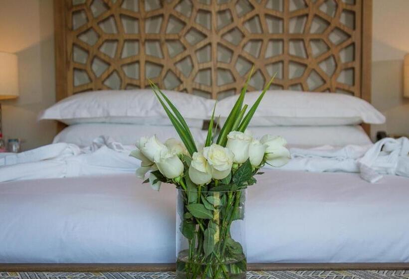 Номер Deluxe Кровать Кинг, Endless Horizons Boutique