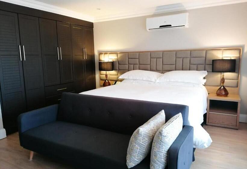 Люкс с Балконом, Endless Horizons Boutique