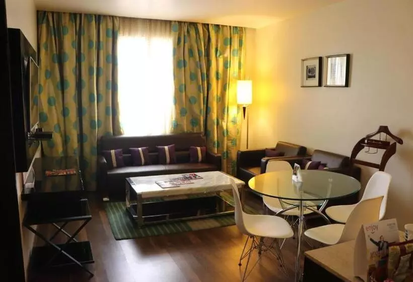 デラックススイート, Fortune Inn Sree Kanya, Visakhapatnam   Member Itc S Hotel Group