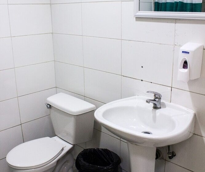 غرفة قياسية حمام مشترك, Hostal Forestal