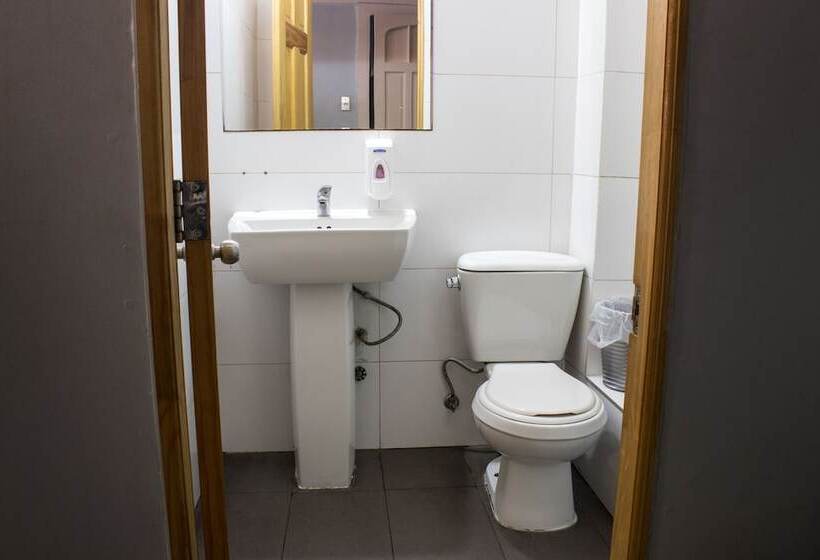 四人标准间, Hostal Forestal