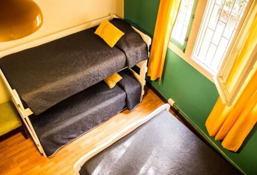 غرفة قياسية رباعية, Hostal Forestal