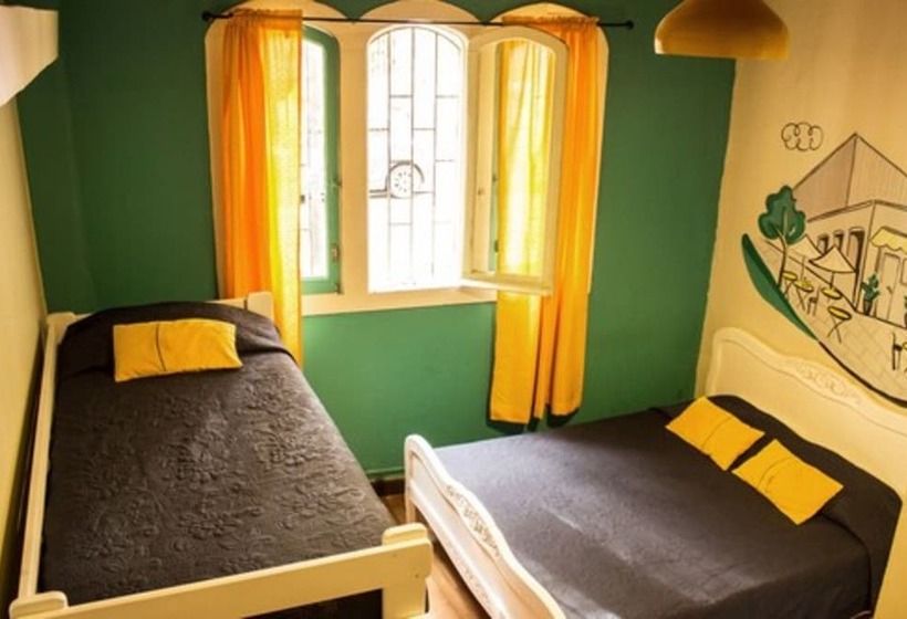 غرفة قياسية رباعية, Hostal Forestal