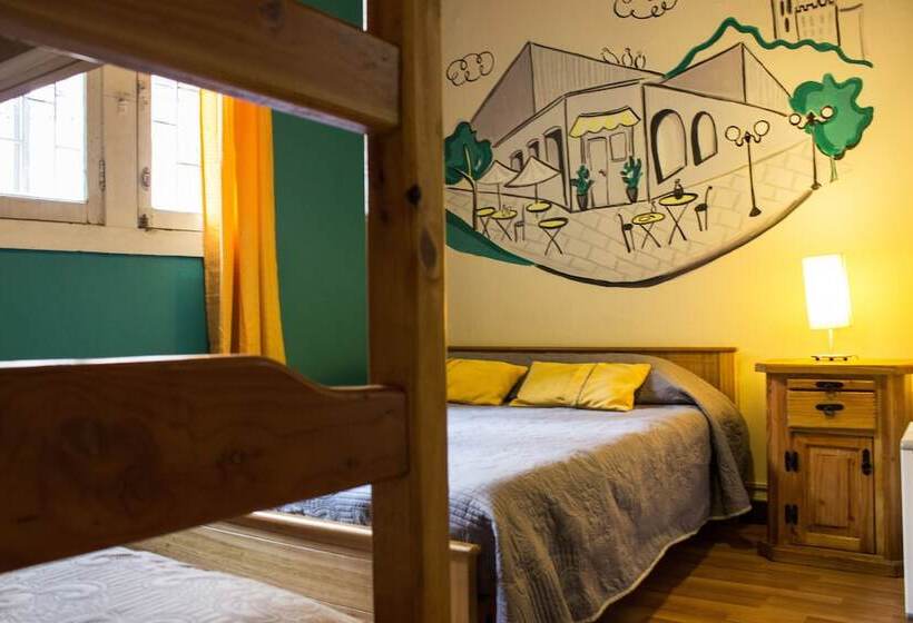 四人标准间, Hostal Forestal