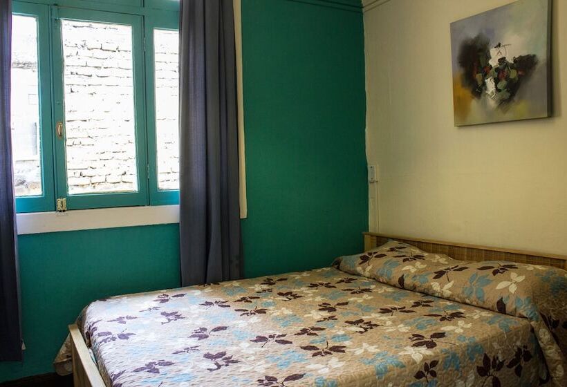 غرفة قياسية ثلاثية حمام مشترك, Hostal Forestal