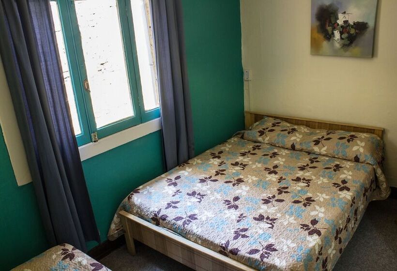 غرفة قياسية ثلاثية حمام مشترك, Hostal Forestal