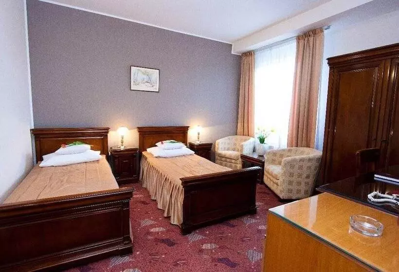 Cameră Standard, Onix