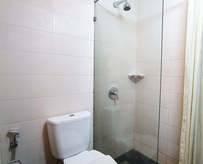 غرفة ديلوكس, Swiss Belhotel Ambon