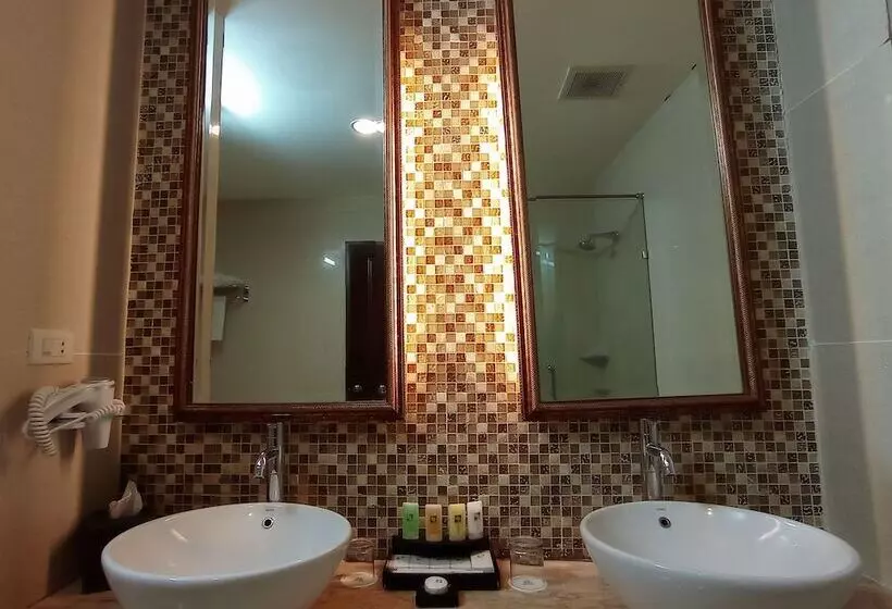 スイート, Swiss Belhotel Ambon