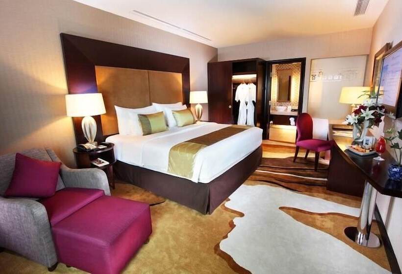 جناح, Swiss Belhotel Ambon