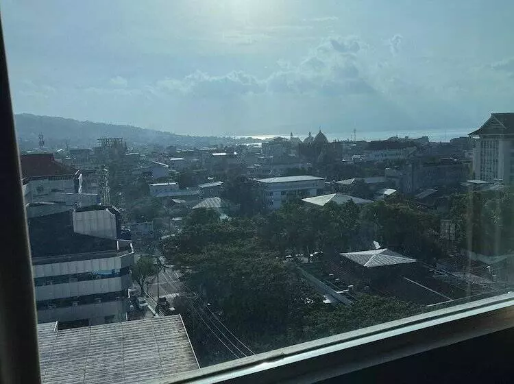 デラックスルーム, Swiss Belhotel Ambon