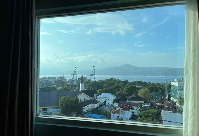デラックスルーム, Swiss Belhotel Ambon