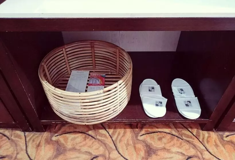 デラックスルーム, Swiss Belhotel Ambon