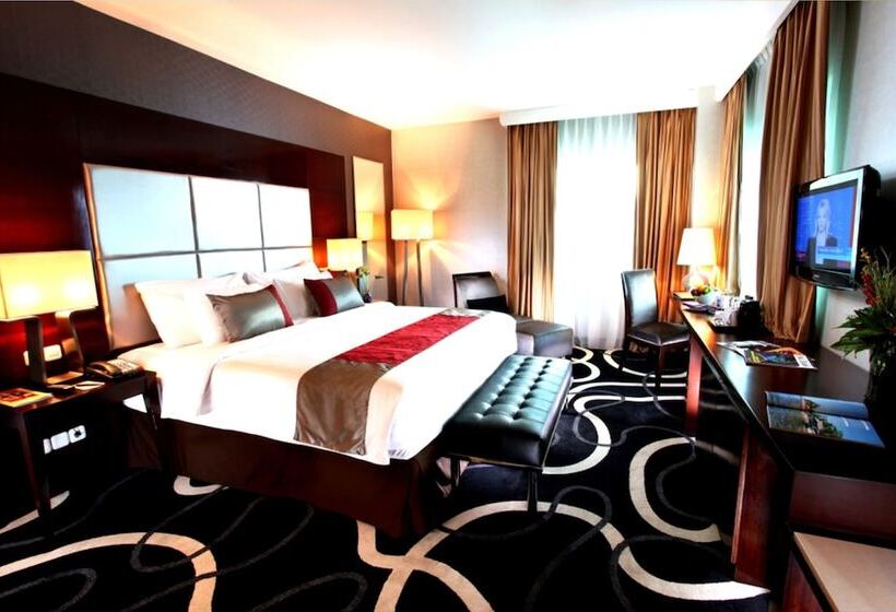 جناح جونيور, Swiss Belhotel Ambon