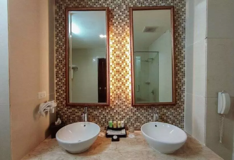 スイート, Swiss Belhotel Ambon