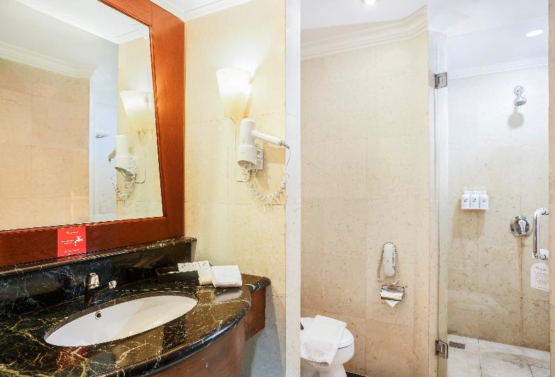Номер Deluxe, Swiss Belhotel Tarakan