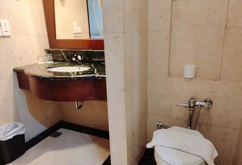 اتاق لوکس, Swiss Belhotel Tarakan