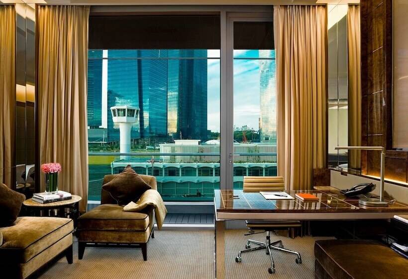 اتاق لوکس, The Fullerton Bay Hotel Singapore