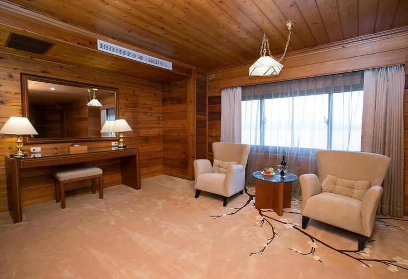 اتاق لوکس با چشمانداز دریاچه, The Richforest Hotel Sun Moon Lake