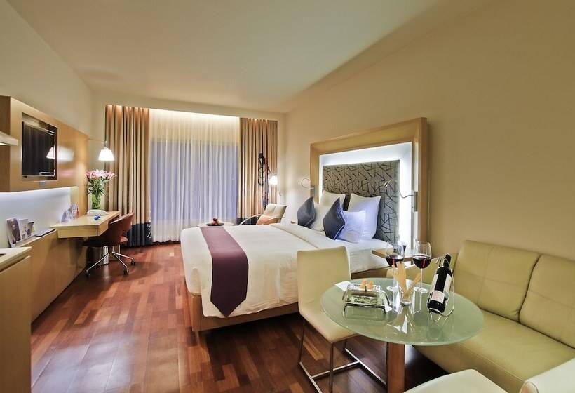 Люкс Executive Вид на Море, Novotel Visakhapatnam Varun Beach