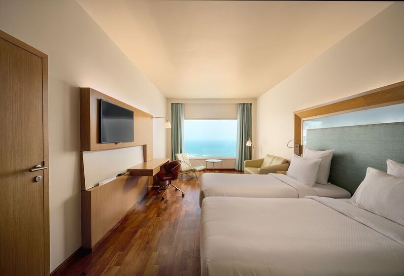 プレミアムルーム, Novotel Visakhapatnam Varun Beach