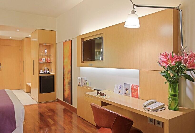 スーペリアールーム, Novotel Visakhapatnam Varun Beach