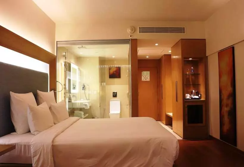 スーペリアールーム, Novotel Visakhapatnam Varun Beach