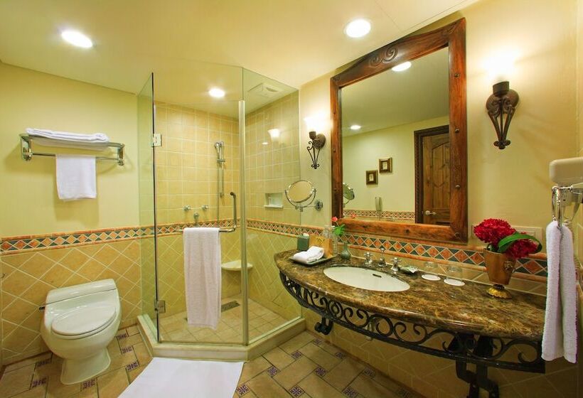 اتاق لوکس, Promisedland Resort & Lagoon